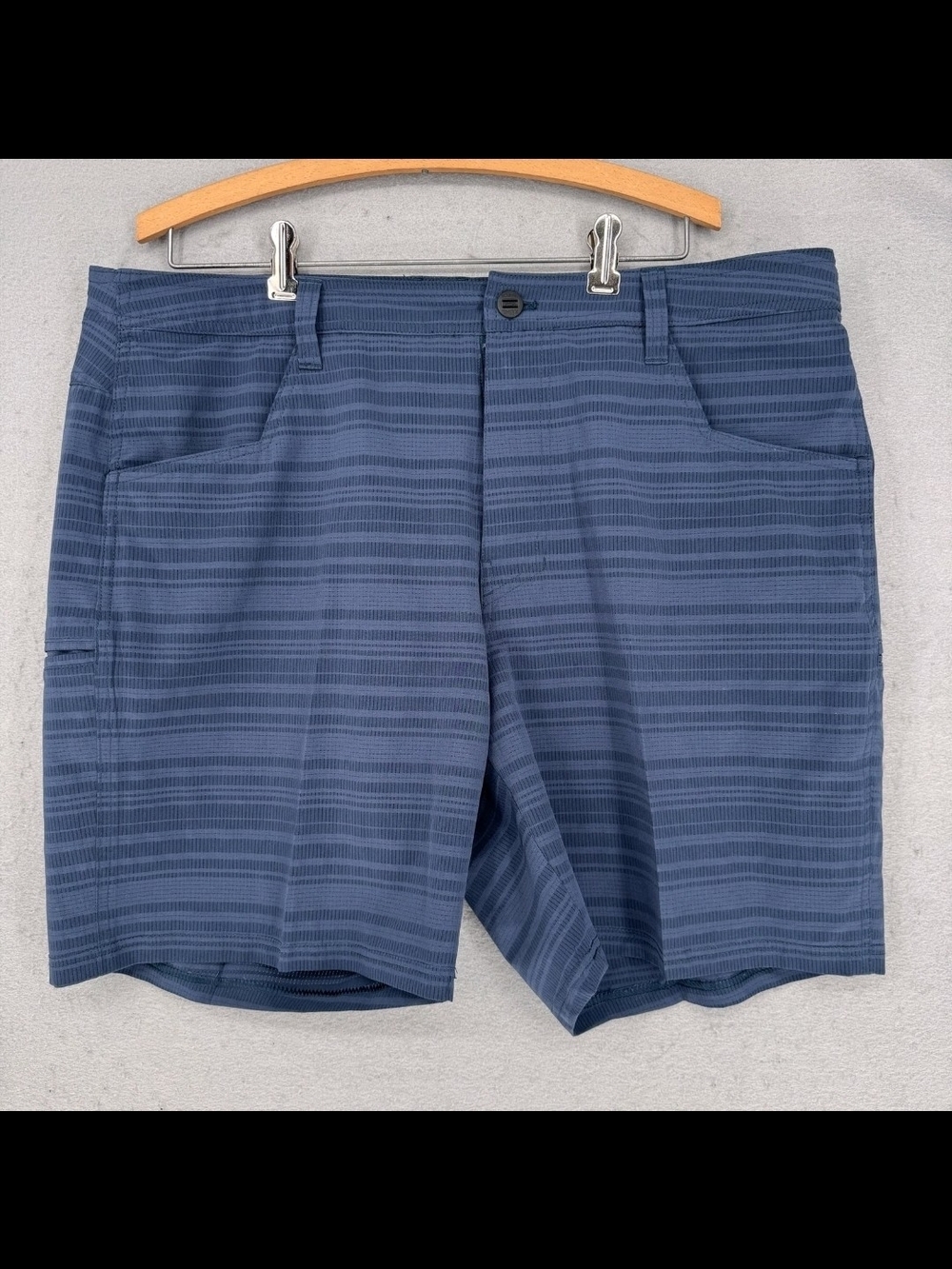 Kuhl Mens Blue Striped Performance Shorts Size 38 Stretch Outdoors